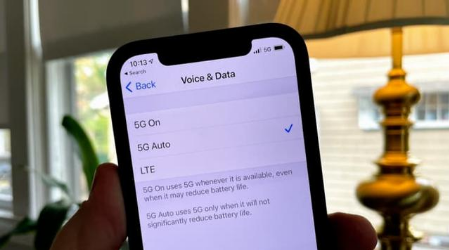 井陉苹果手机维修分享iPhone 12如何打开或关闭5G网络 